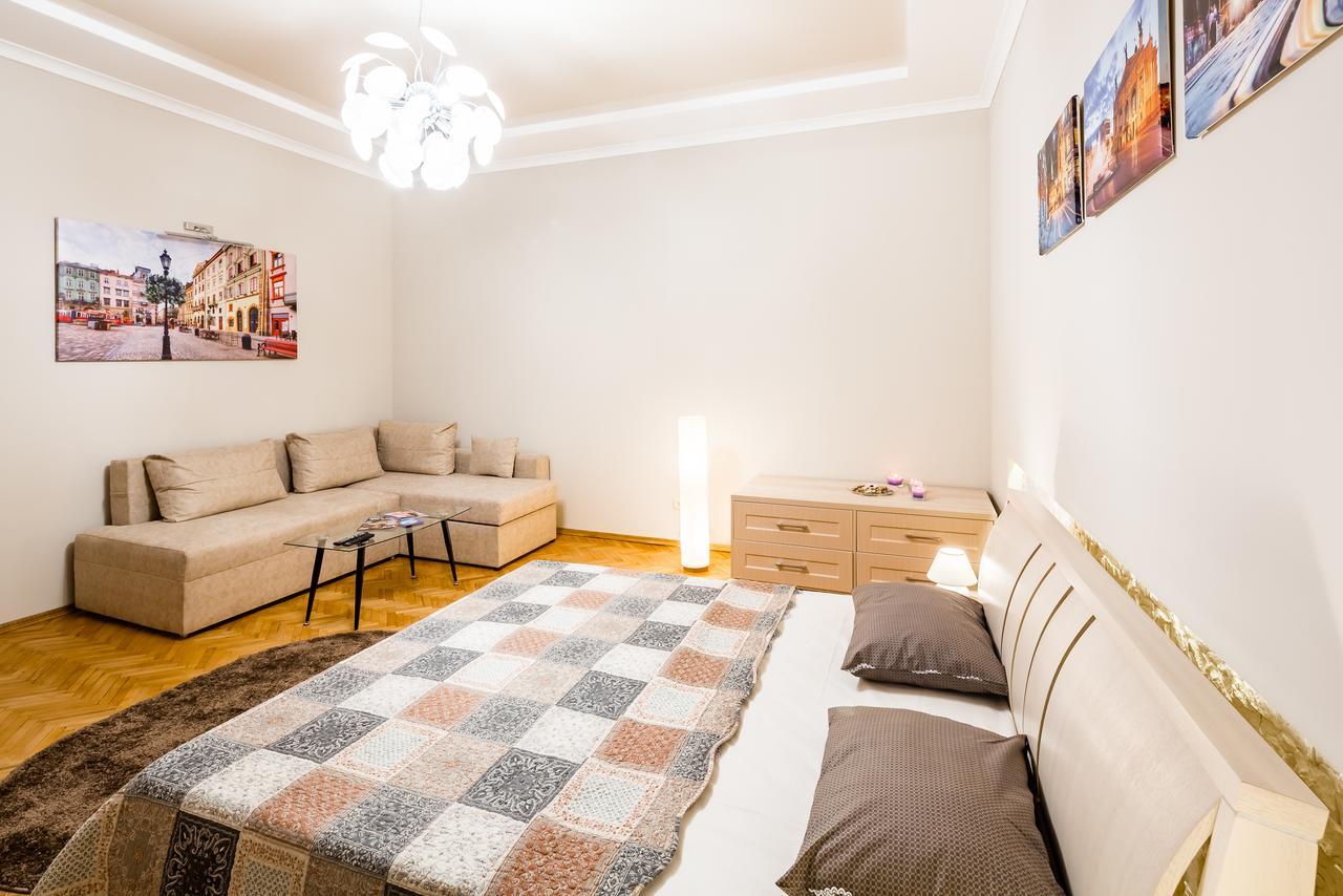 Onlviv Apartments Teatralna 23 Exteriör bild